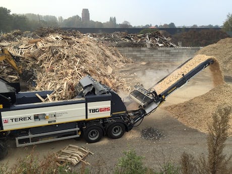 Van der Spek levert eerste Terex Ecotec TBG625 verkleiner