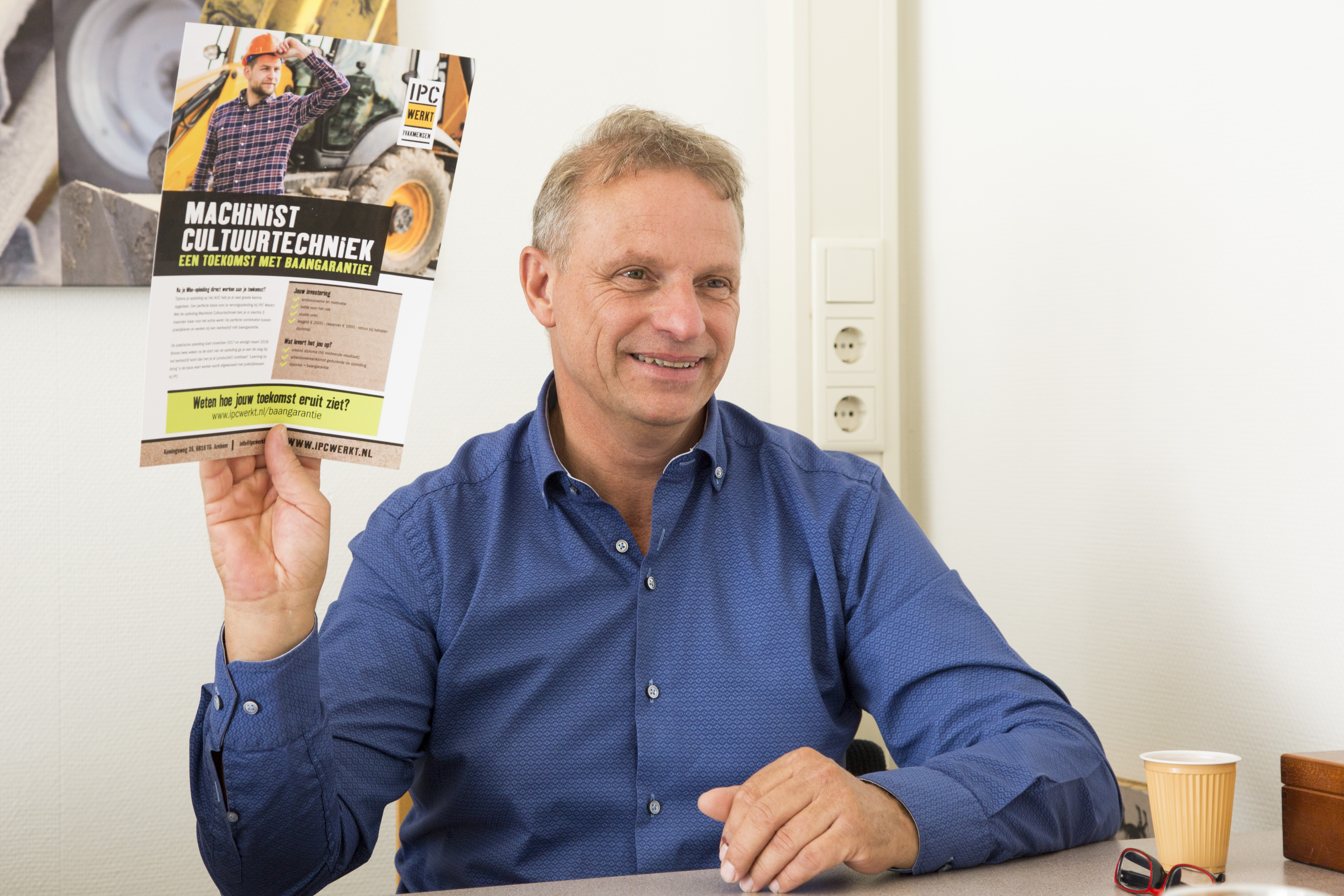 Johan van Apeldoorn is in gesprek met onder andere Cumela en Het Zwarte Corps. Doel is erkenning van de opleidingen van IPC Werkt. 'Wij onderzoeken of zij daar achter kunnen staan.' 
