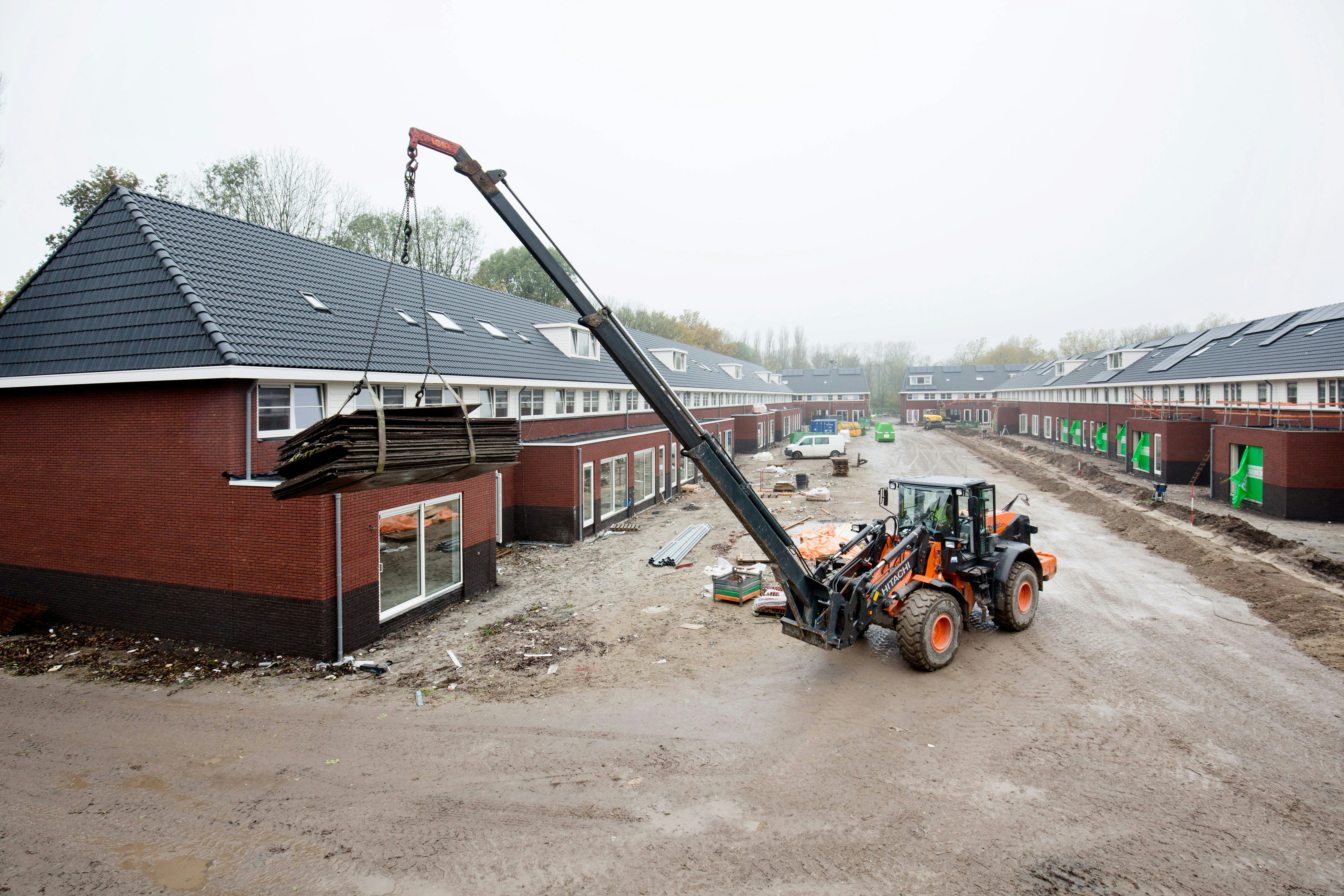 Stikstof leidt nieuwe bouwcrisis in: de sector krimpt