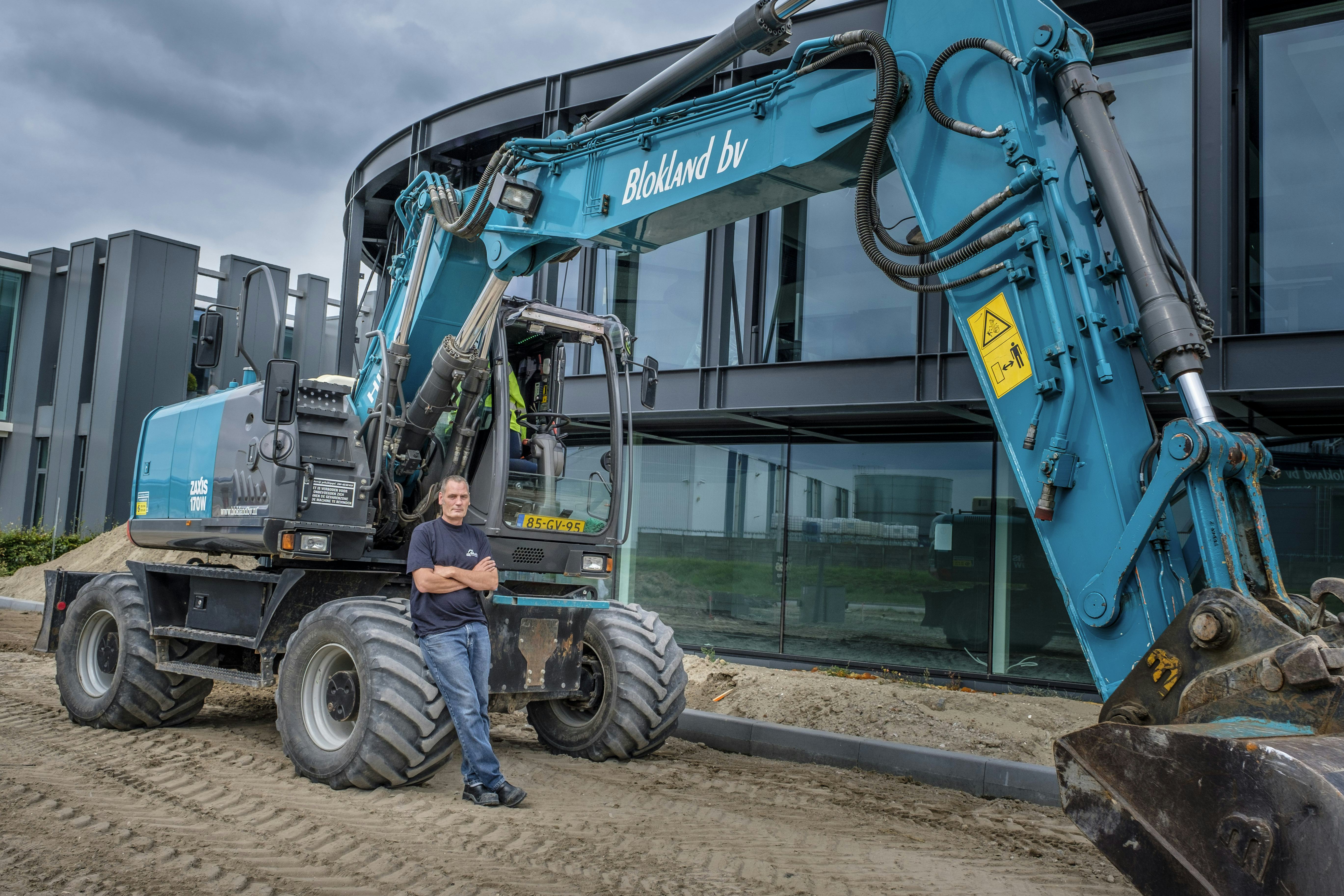 Machinist van de maand september: André Bergevoet en zijn Hitachi ZX170W-3
