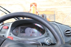 De multifunctionele lcd-kleurenmonitor.