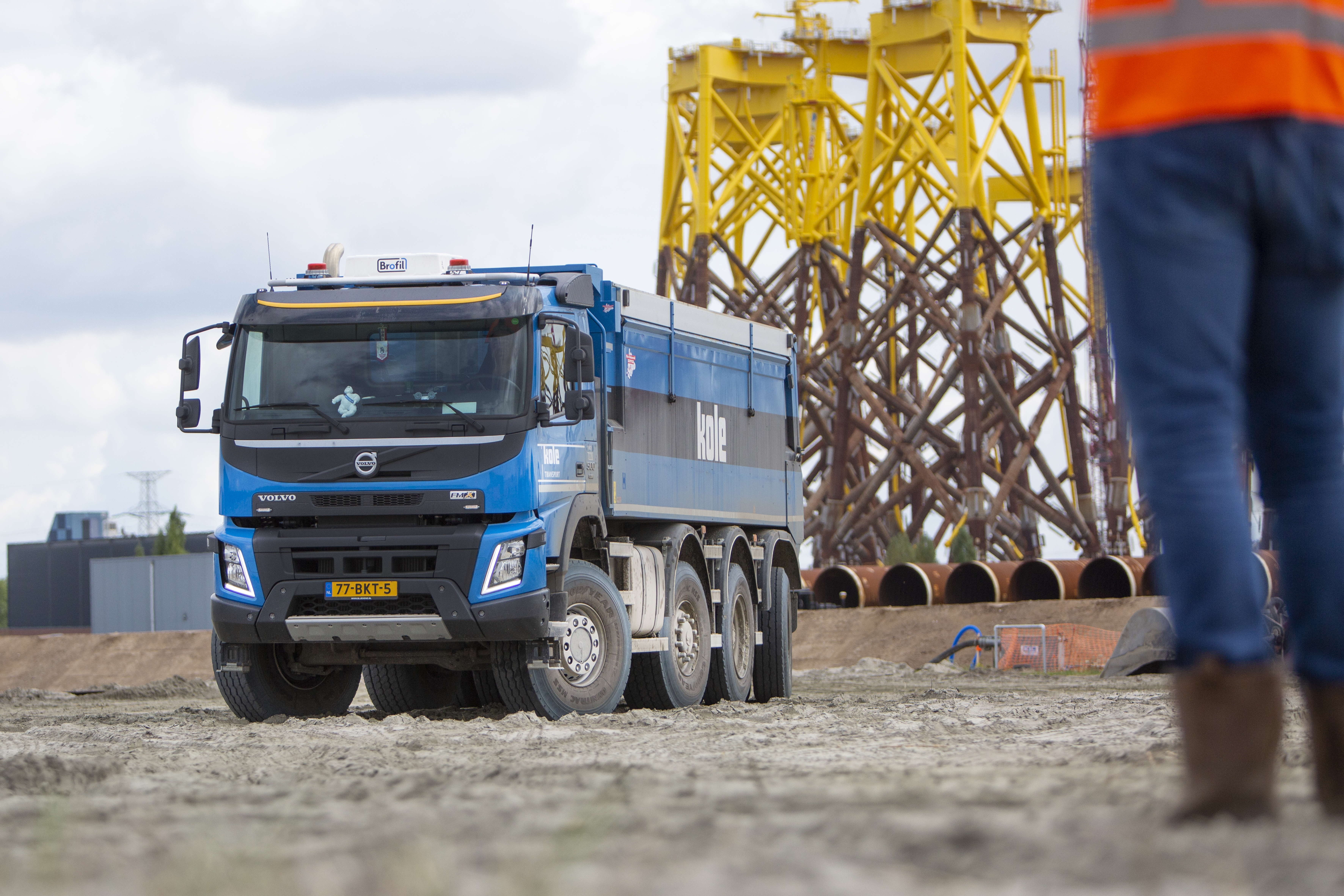 De FMX 8x8 met Terberg techniek is belangrijk voor Volvo.