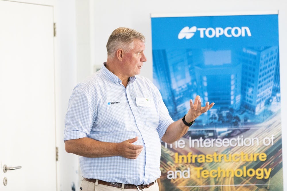 Topcon