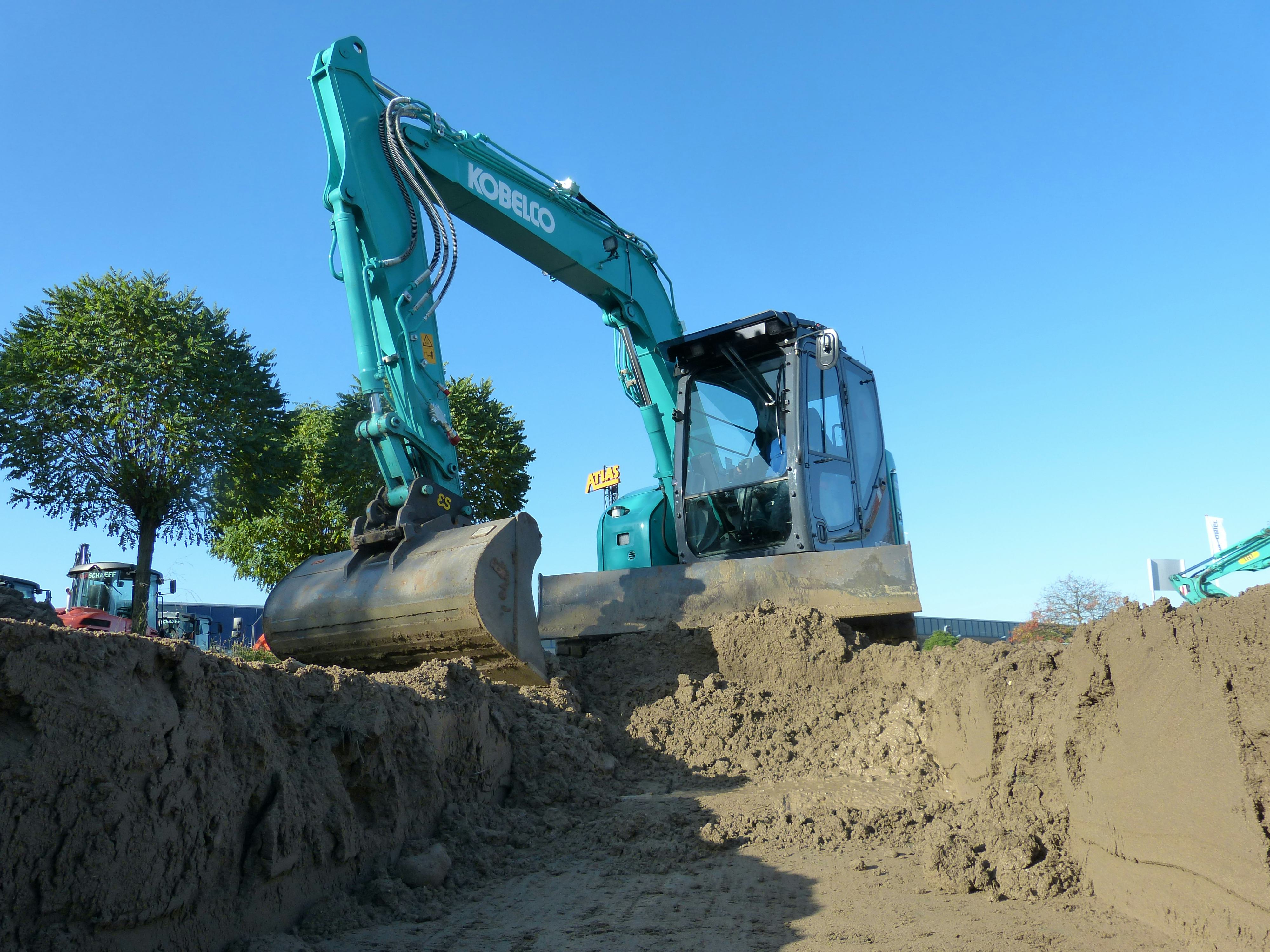 PARTNERTEST | Kobelco SK75SR: Volwassen midi