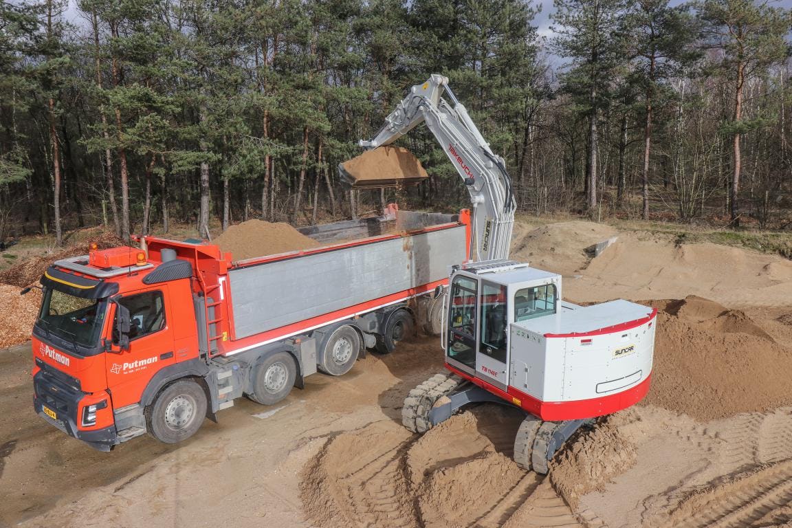 PRAKTIJKTEST | Suncar TB1140E, een 16-tons Takeuchi op accu's