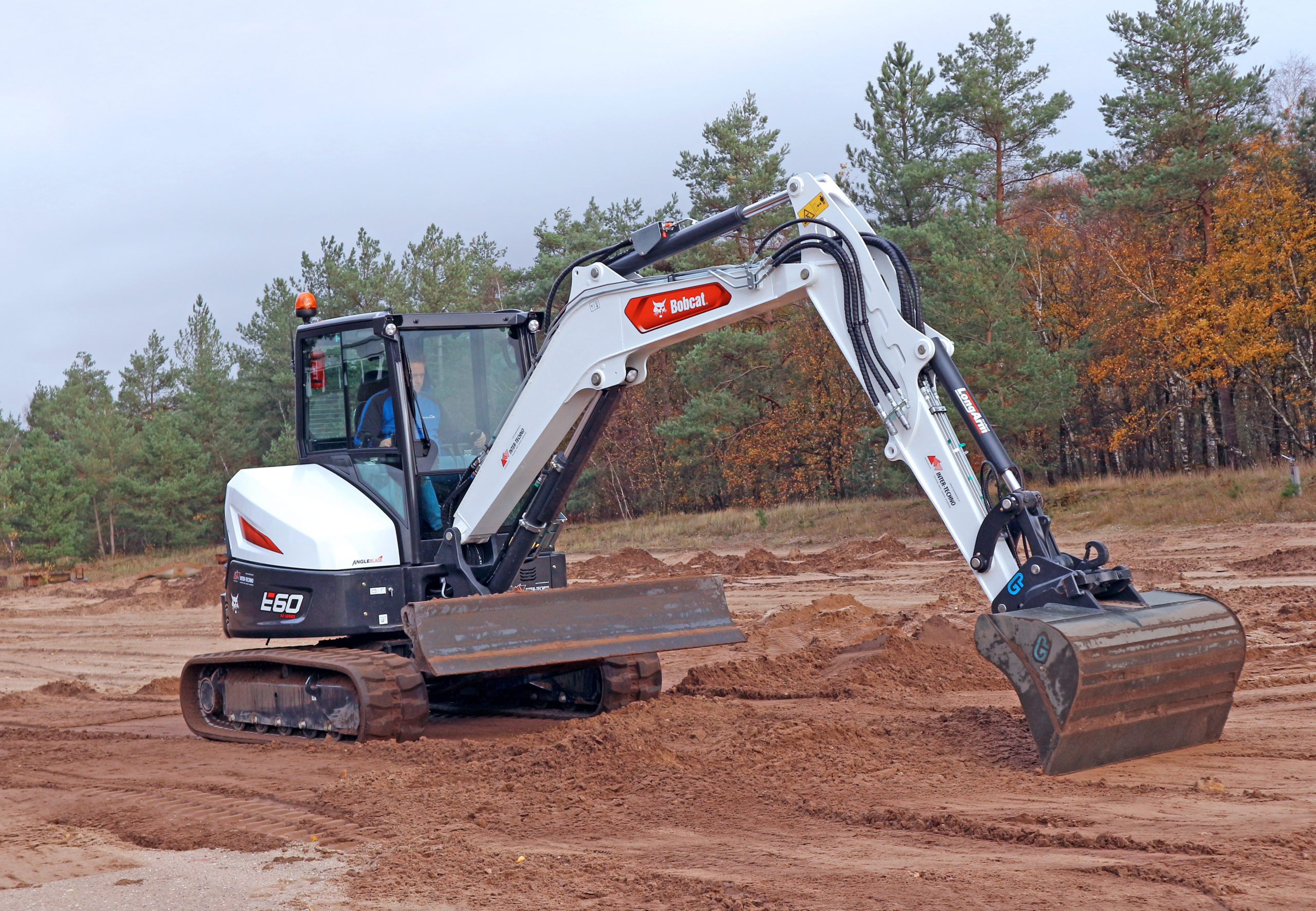 Bobcat E60