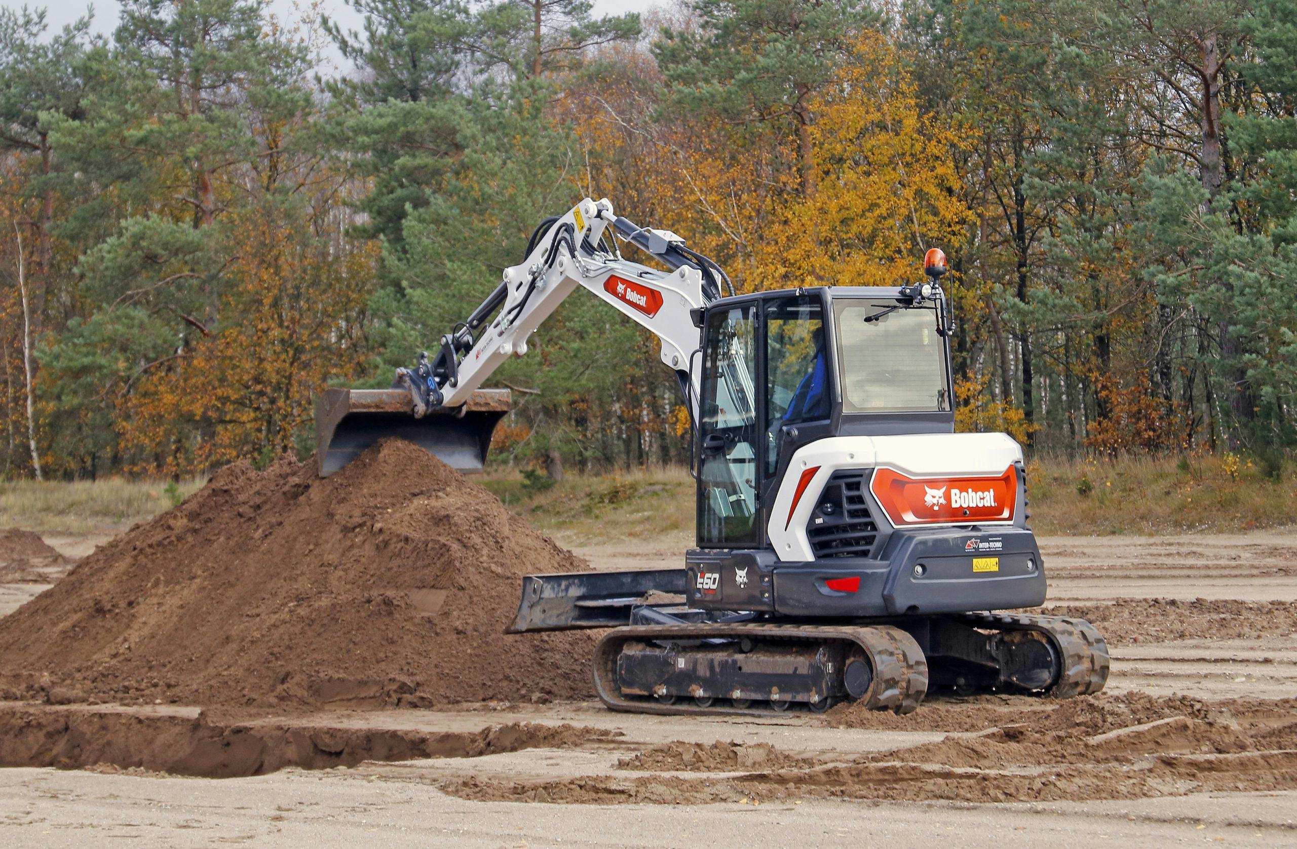 PARTNERTEST | Bobcat E60: Krachtkat