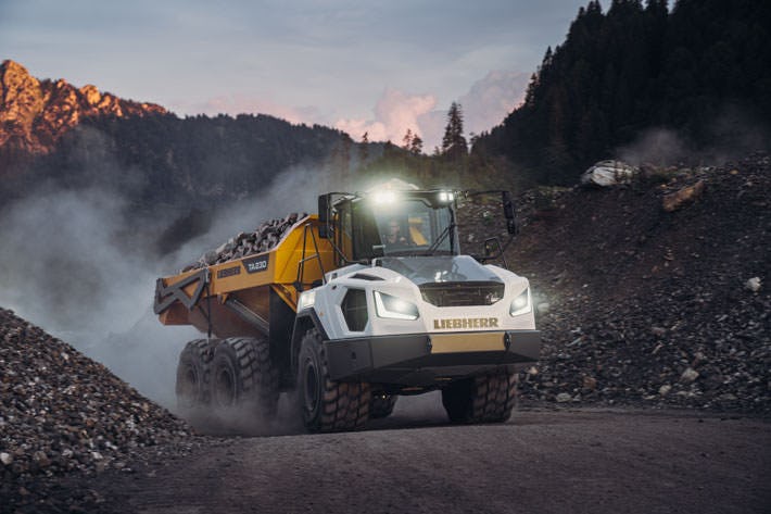 Liebherr lanceert nieuwe TA 230 Litronic dumptruck