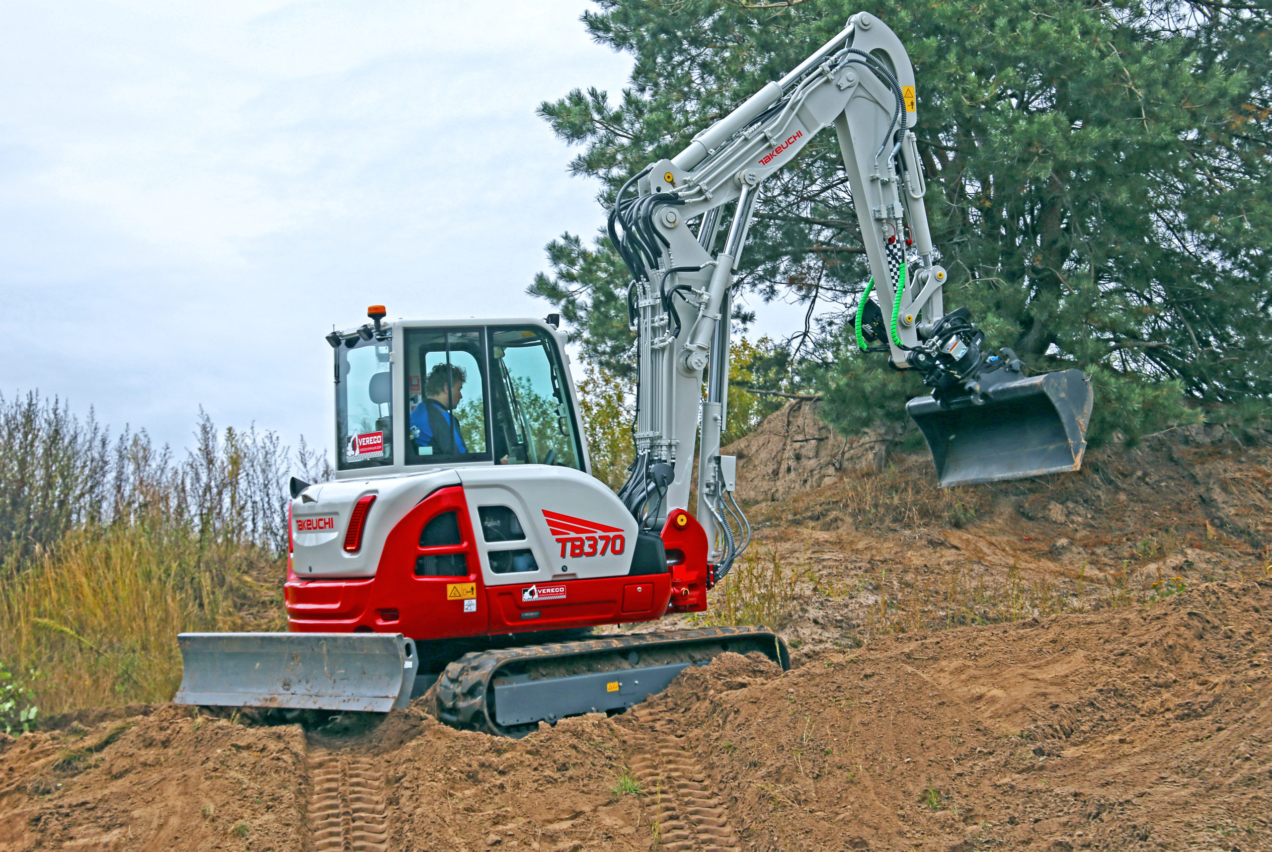 Takeuchi TB370