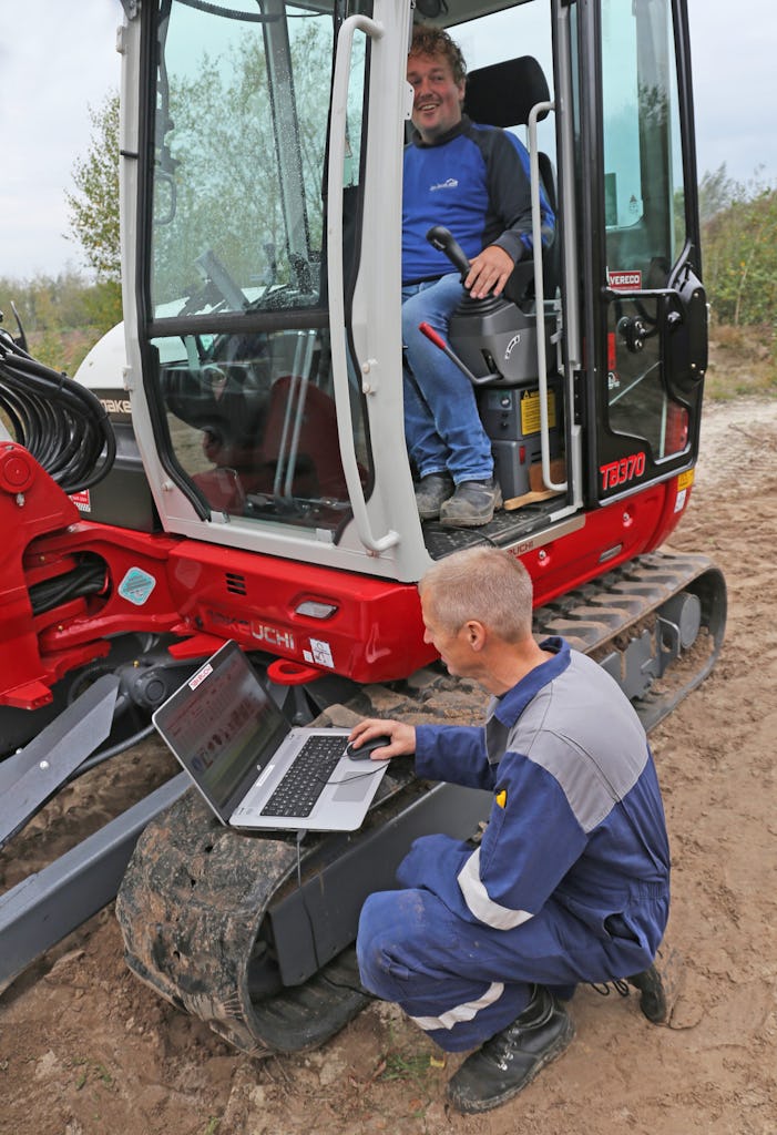 Takeuchi TB370