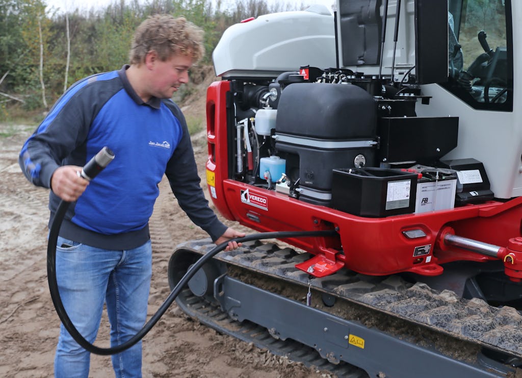 Takeuchi TB370