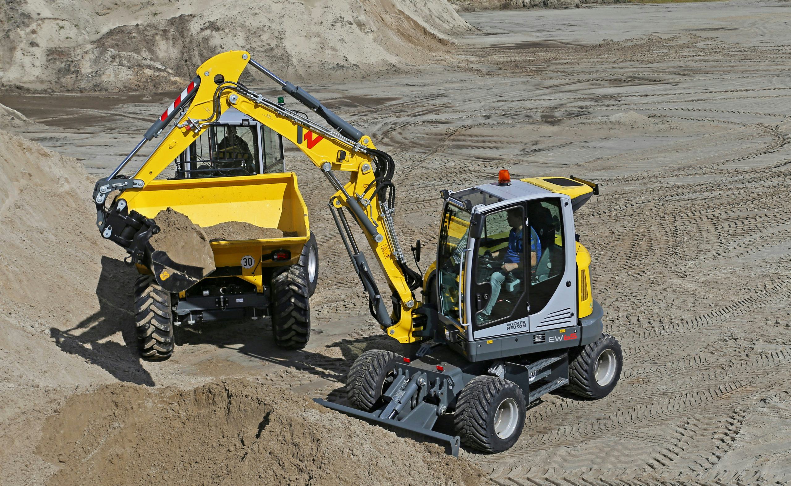PARTNERTEST | Wacker Neuson EW65: Wendbaar talent in het midi-segment