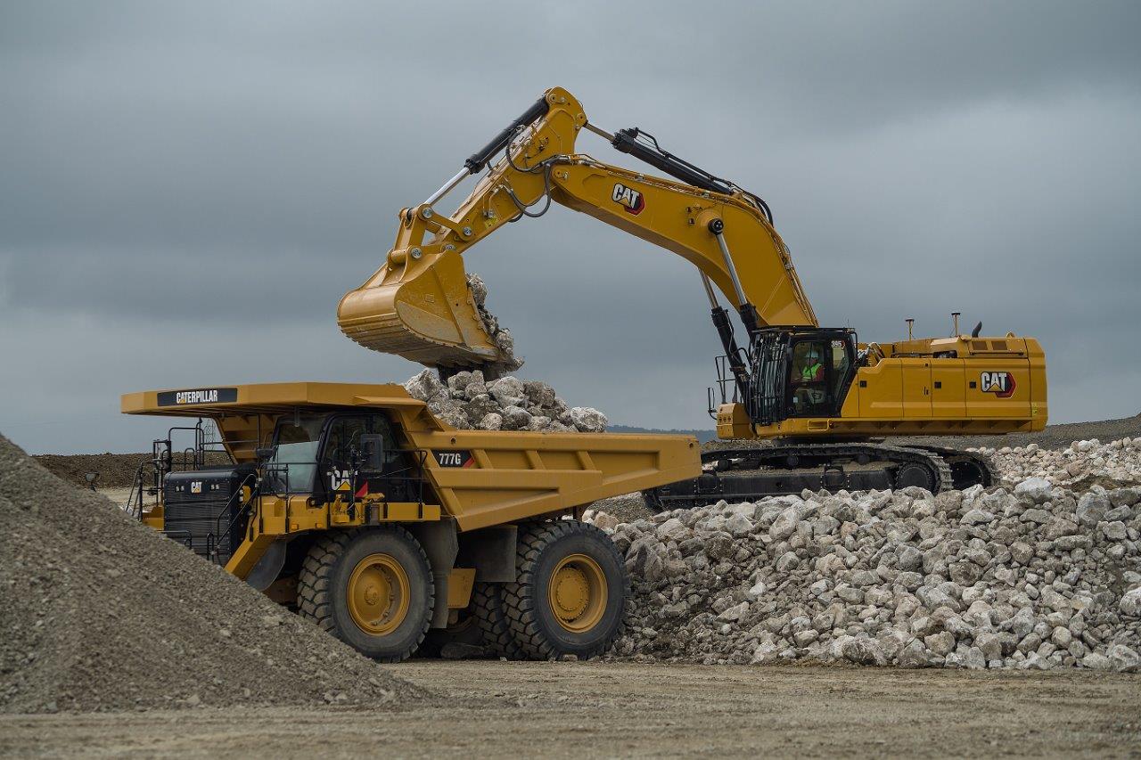CAT 395 Next Gen.