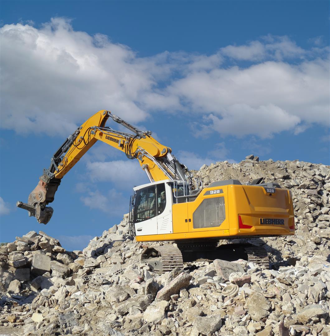 De R 928 G8 ligt tussen de modellen R 926 G8 en R 930 G8 en rondt het assortiment Liebherr Generation 8 rupsgraafmachines af.
