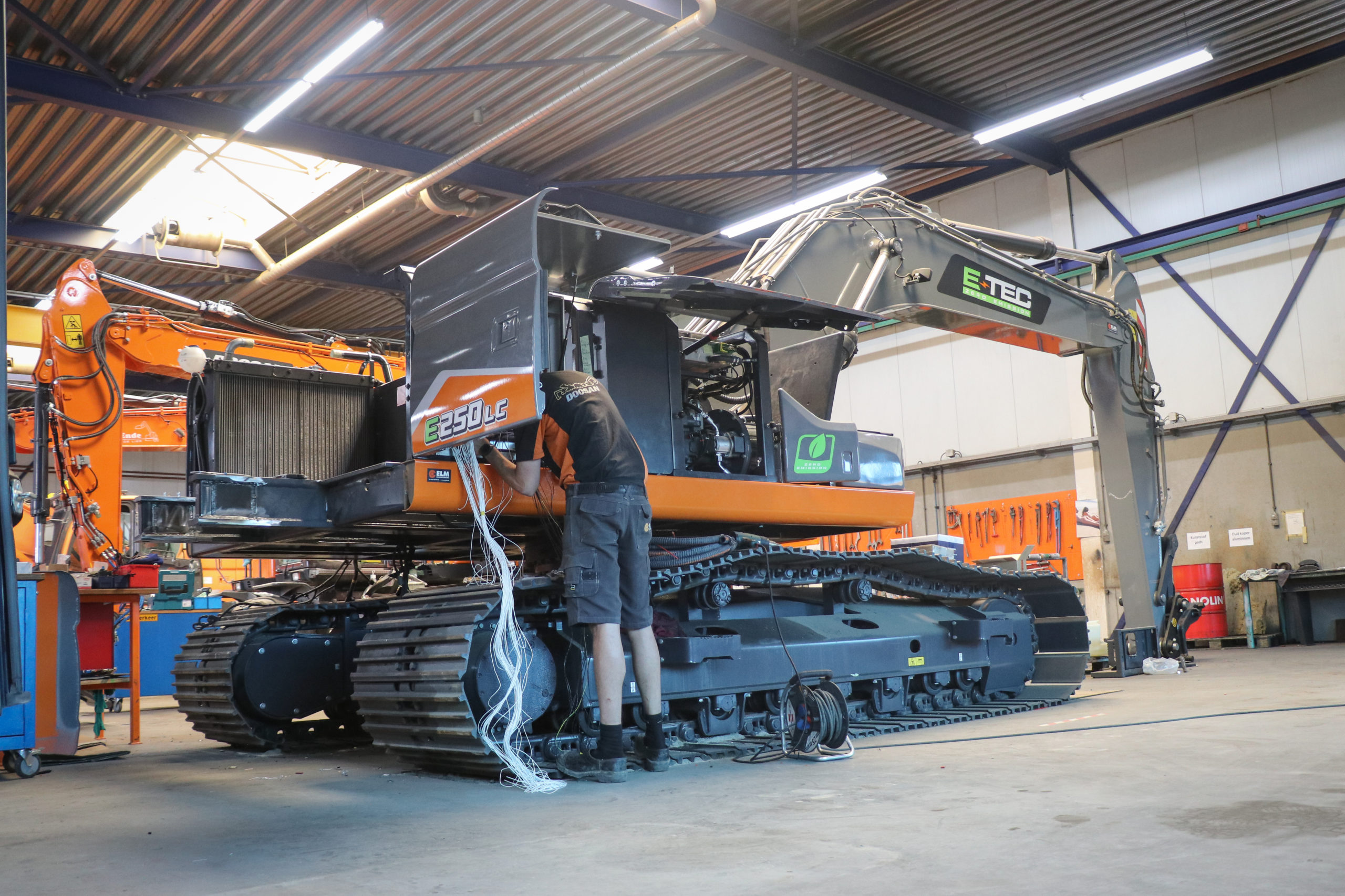 ELM zet volop in op elektrificeren van grondverzetmachines