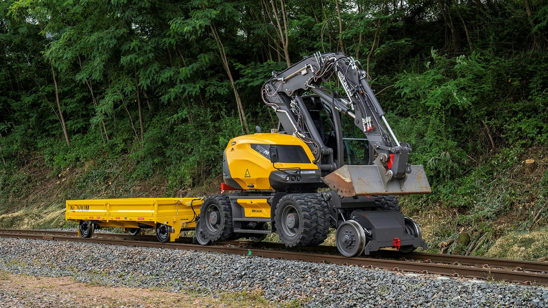 Mecalac lanceert 216MRail spoorwegmachine