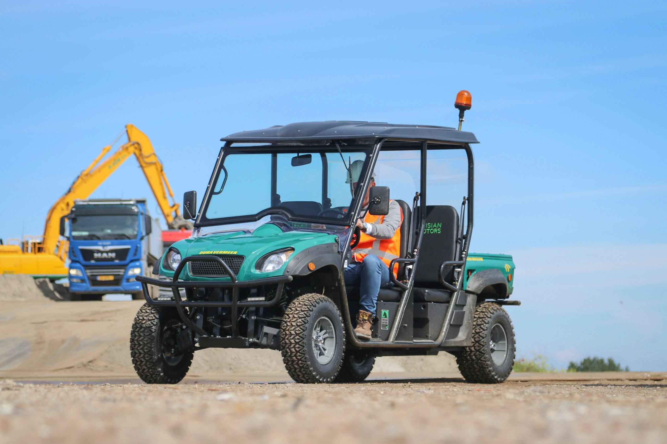 Frysian Motors, producent van elektrische transporters, is van mening dat op de bouwplaats nog veel winst te behalen is door gebruik te maken van elektrisch vervoer.