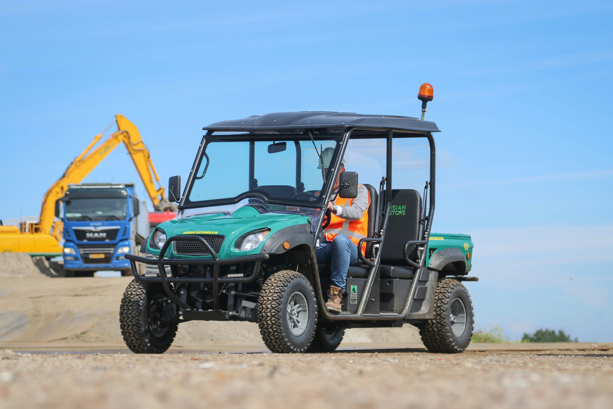 Frysian Motors, producent van elektrische transporters, is van mening dat op de bouwplaats nog veel winst te behalen is door gebruik te maken van elektrisch vervoer. 