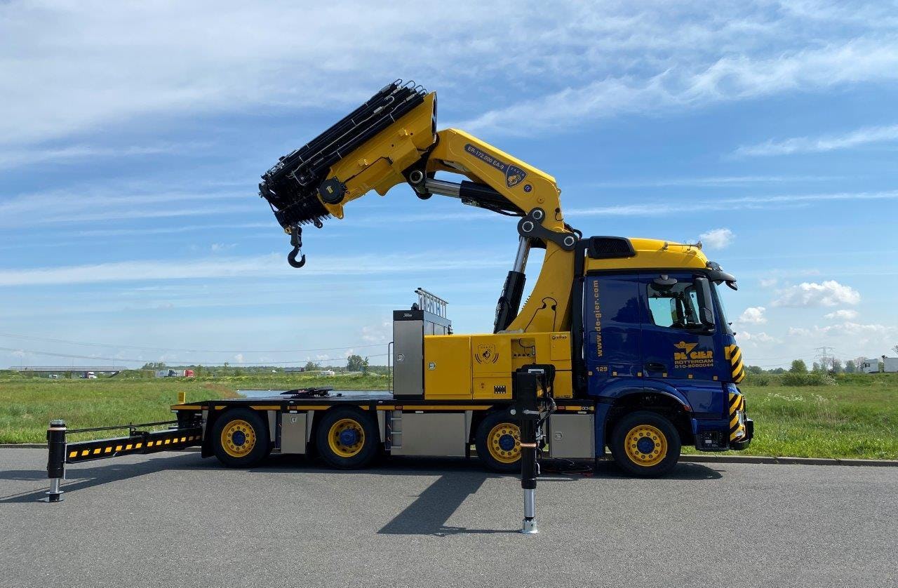 Arocs 8x2 WS aangepast voor 172 t/m autolaadkraan