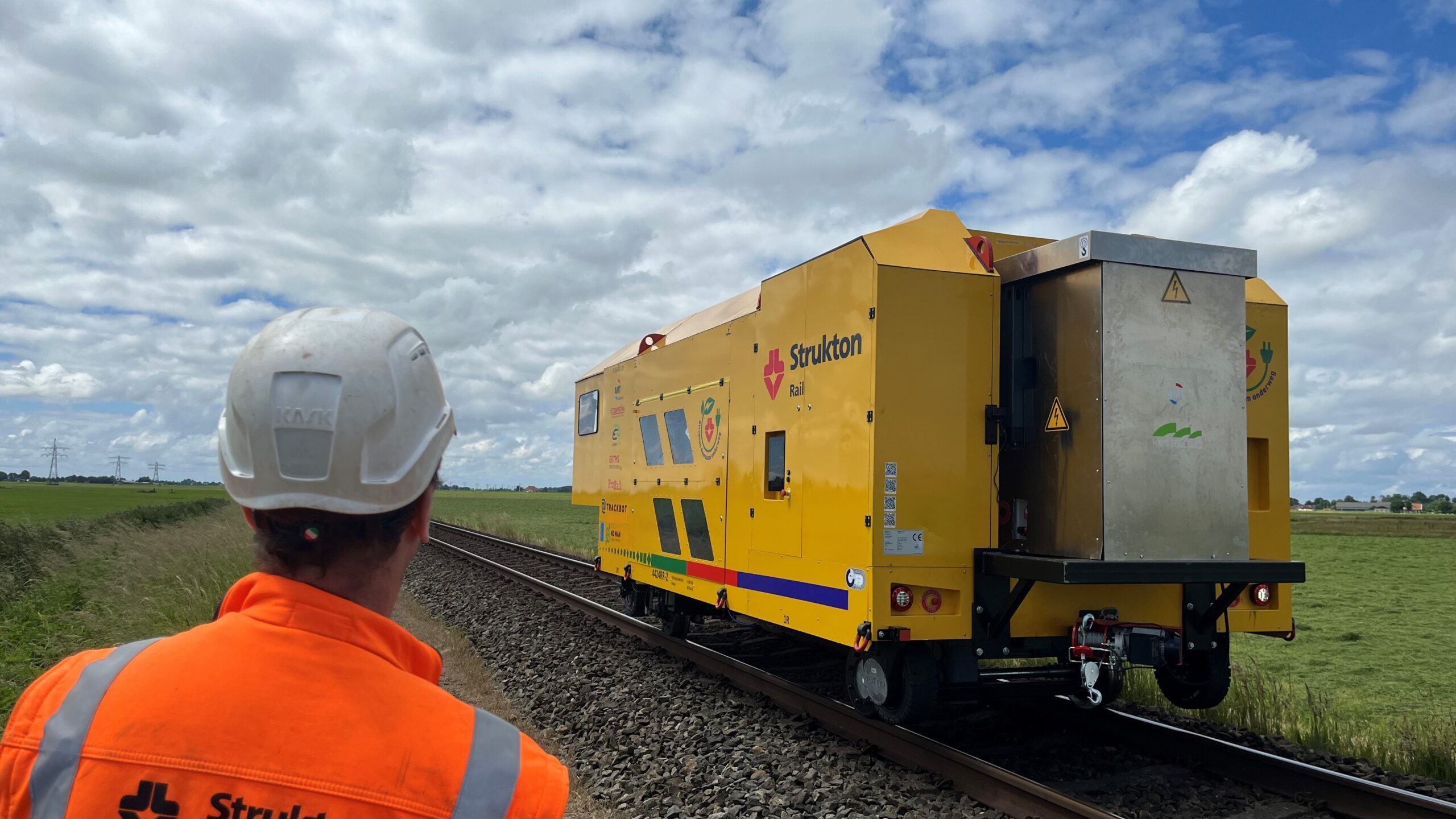 Bij Dronryp was de ERTMS Trackbot voor het eerst operationeel op een echt baanvak. Foto: Strukton