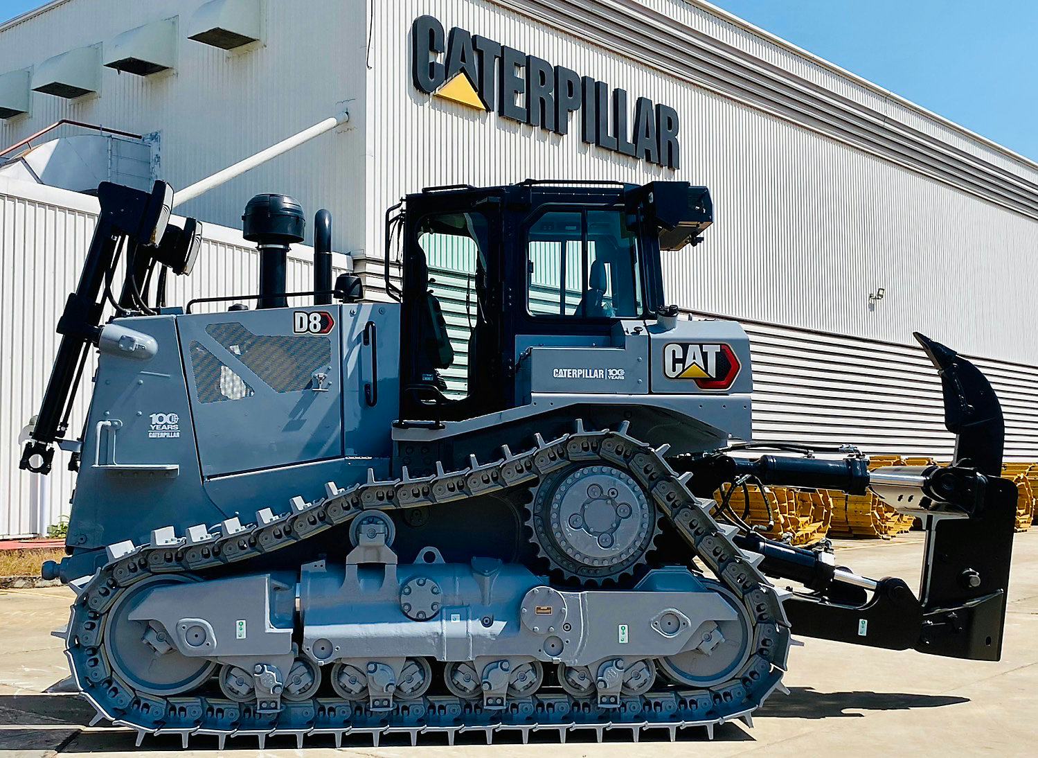 Caterpillar presenteert Limited Edition-machines voor zijn jubileum