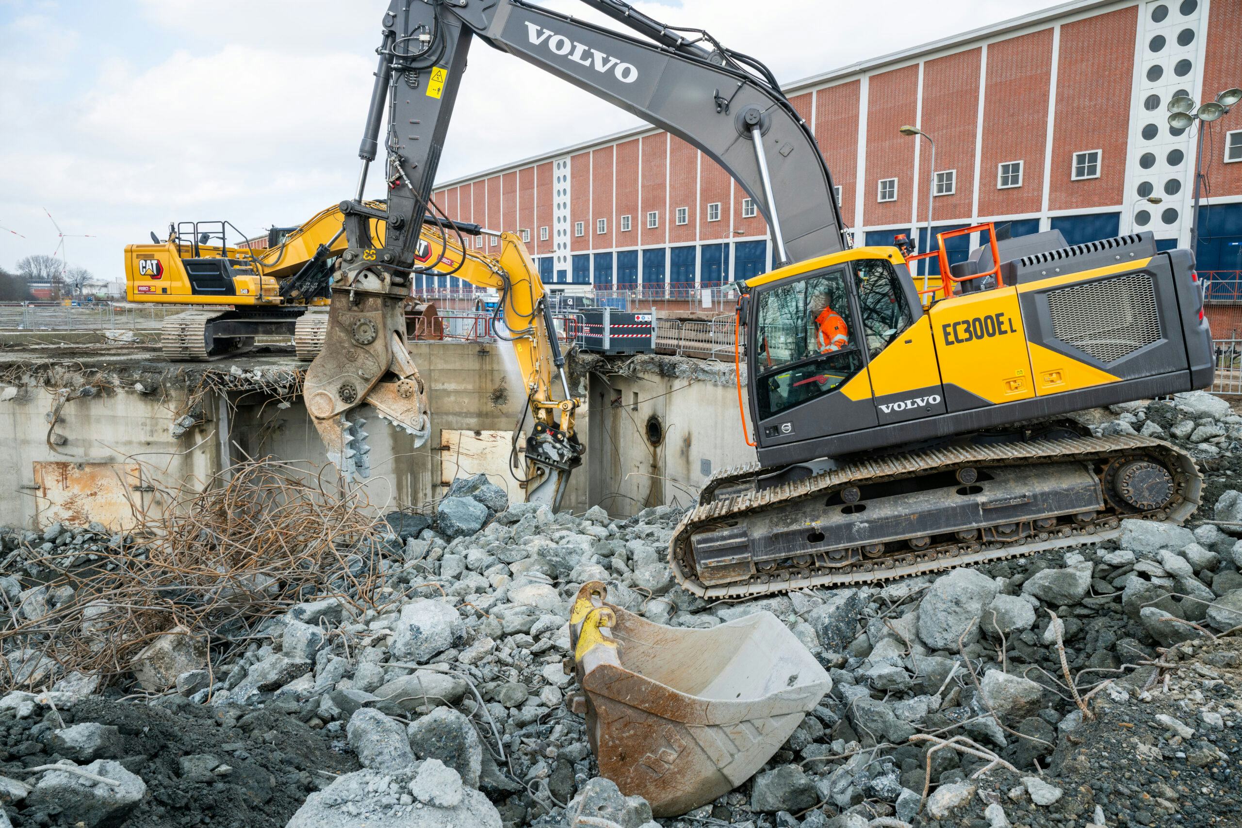 VMN Media Foto-opdracht 11549 t.b.v. blad BouwMachines
Foto's voor artikel sloop & recycling BouwMachines. Gaat om sloopproject van C. A. de Groot op het terrein van de Hem-centrale in Amsterdam.
Archiefnummer CSF250018