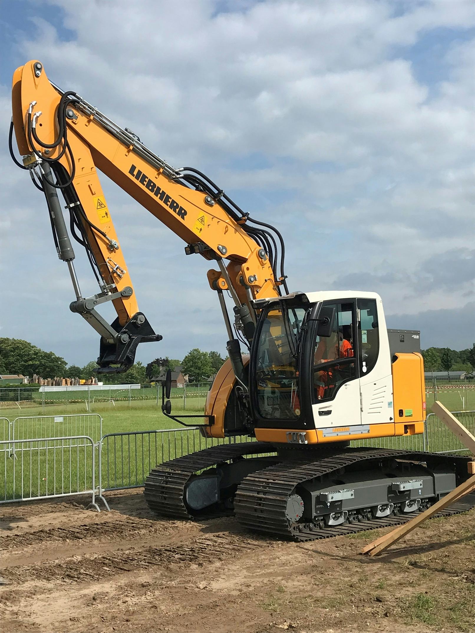 Ook een elektrische rupsgraafmachine ontbreekt niet in het Liebherr-gamma. Hier de 914 compact BE