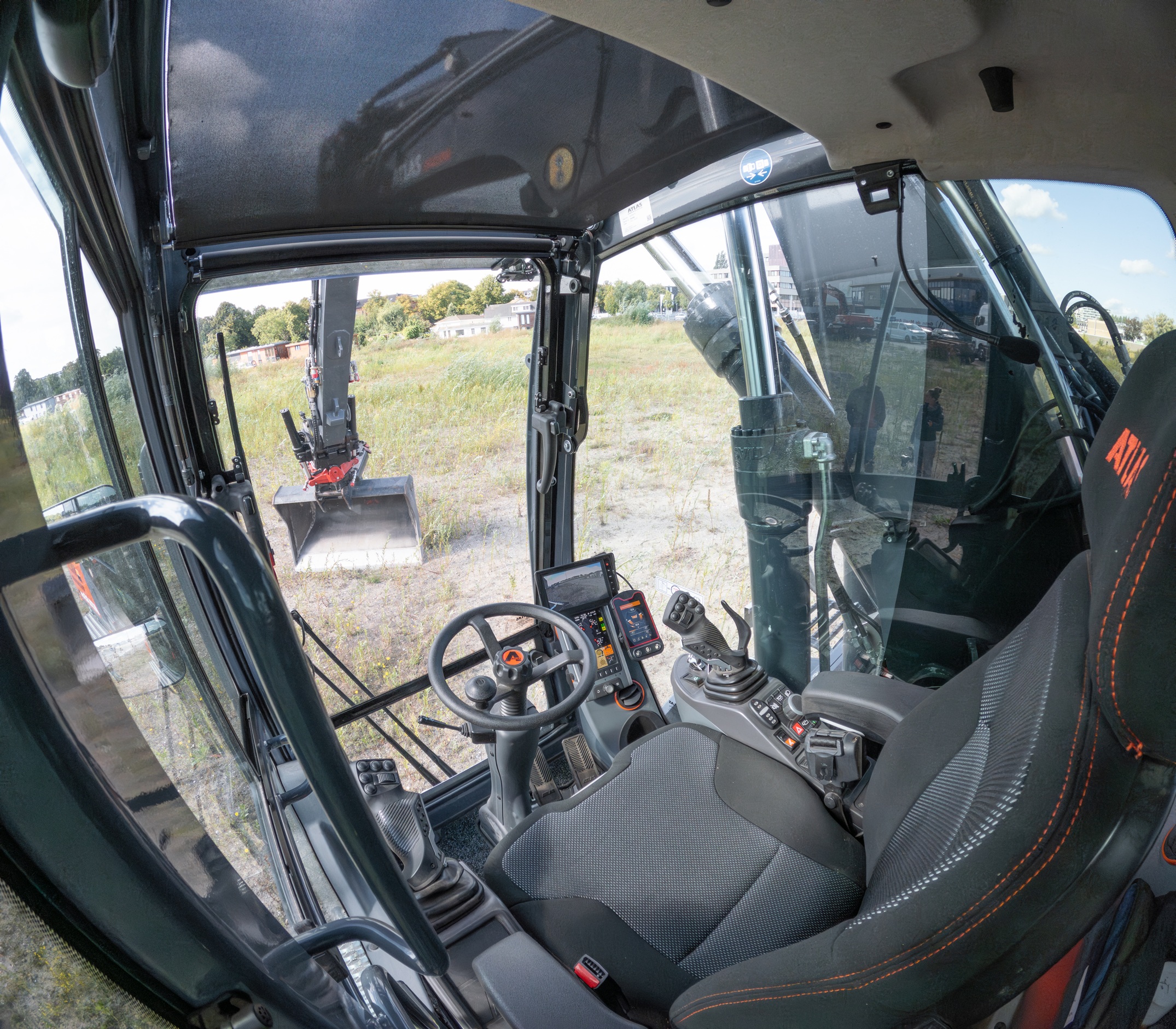 De cabine van de Atlas heeft een aanzienlijke update gehad en is van alle gemakken voorzien.