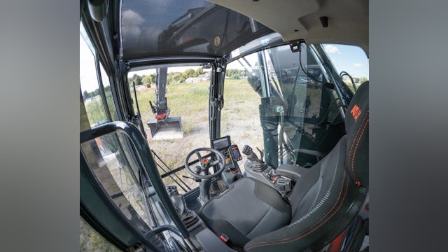 De cabine van de Atlas heeft een aanzienlijke update gehad en is van alle gemakken voorzien.