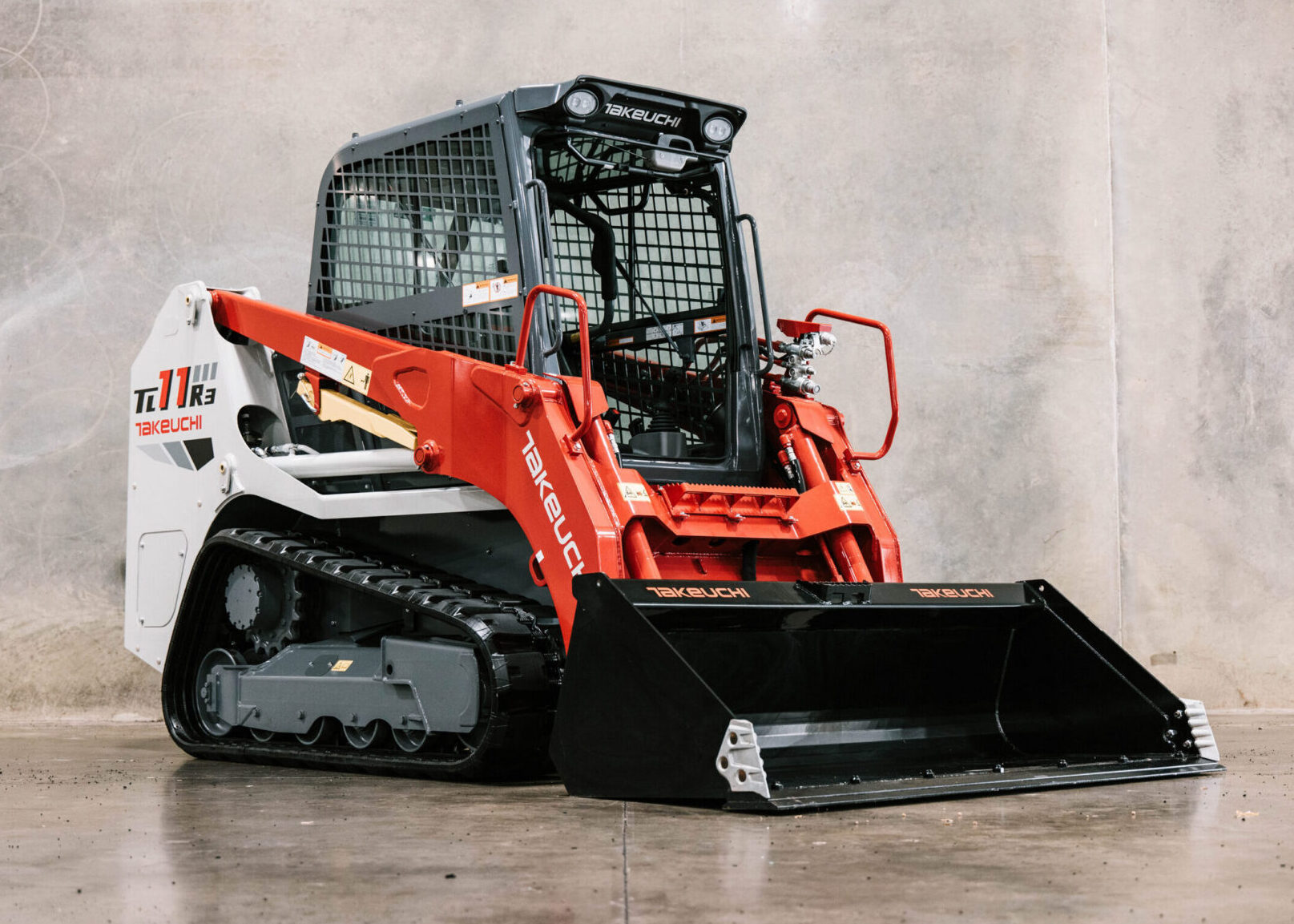 Takeuchi komt met nieuwe schranklader